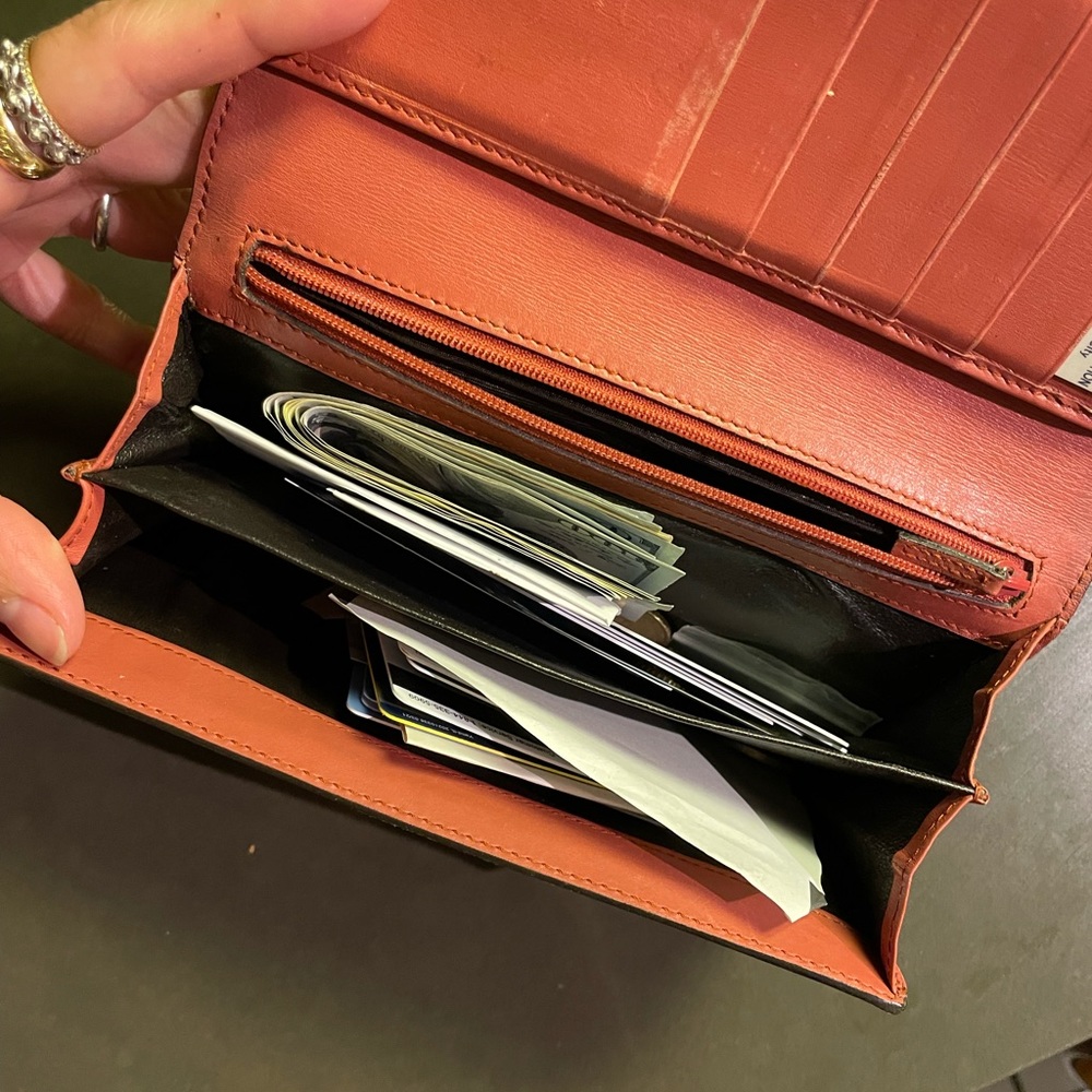 Gucci wallet - Picture 5 of 5